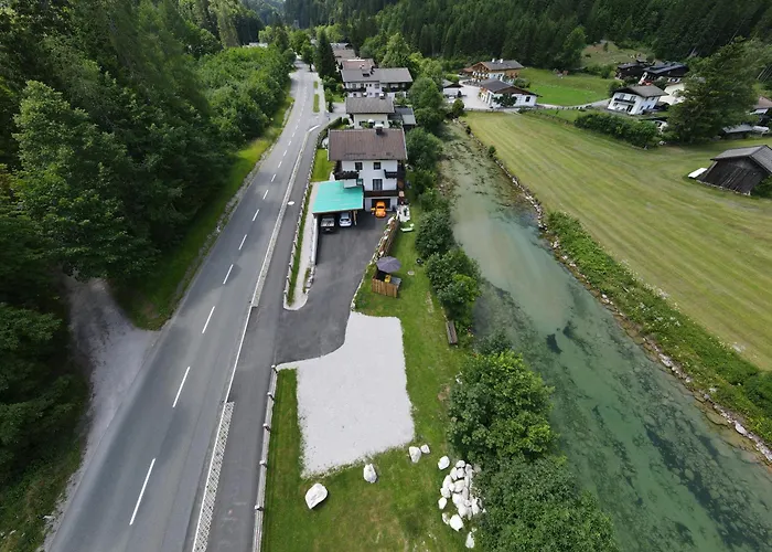 Haus Exenbach Апартаменты *